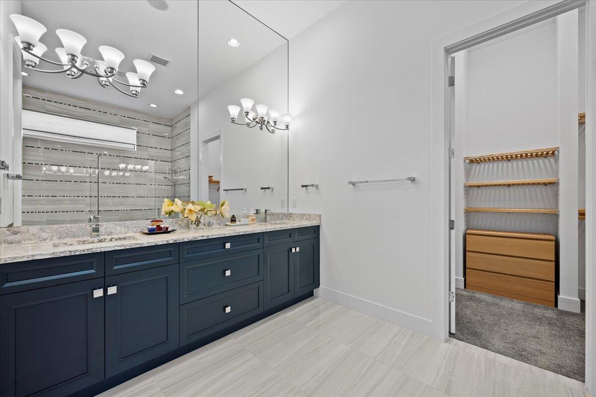 13673 Artisan Circle