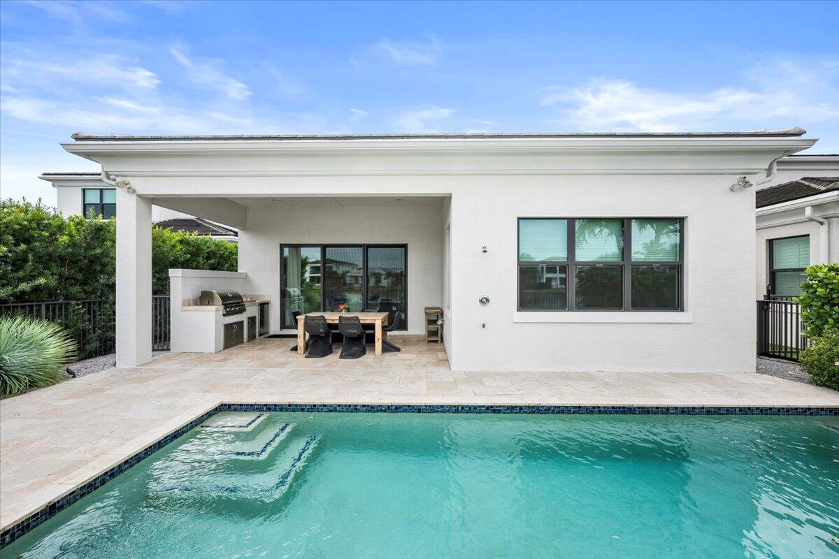 13673 Artisan Circle