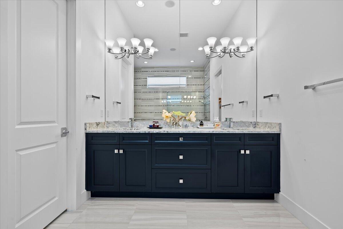 13673 Artisan Circle