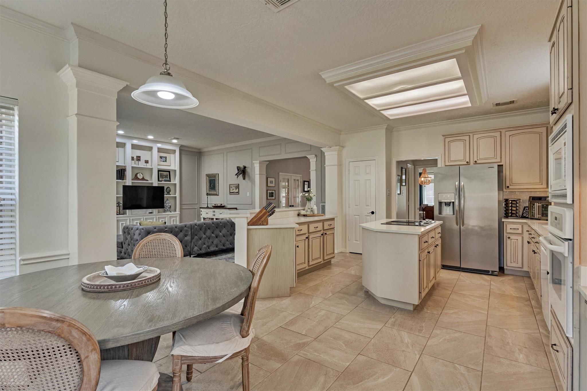 82 E Coldbrook Circle