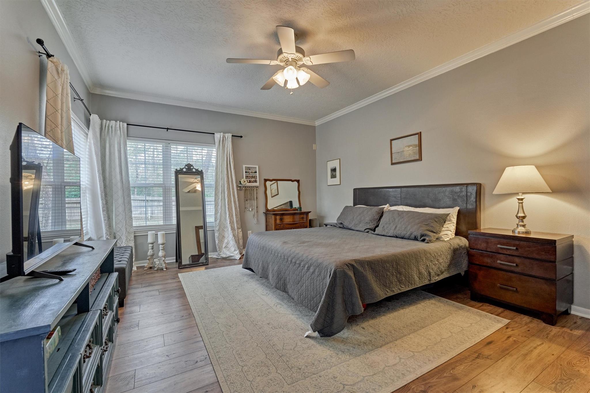 82 E Coldbrook Circle