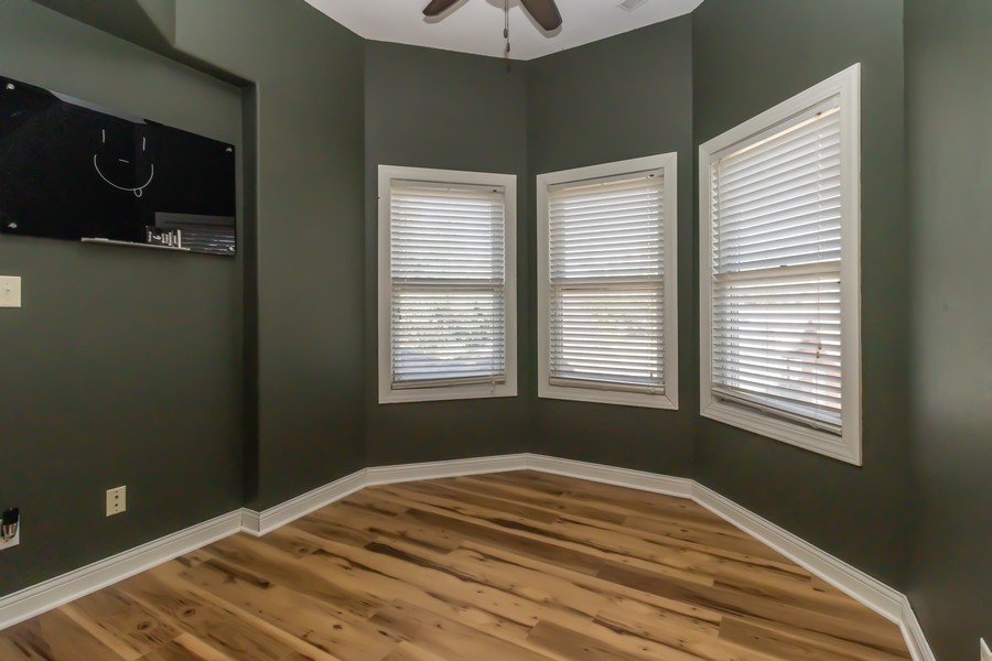 310 W Buchanan Street
