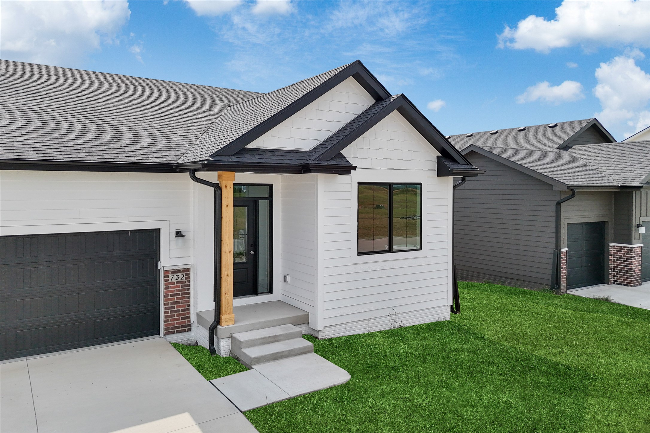 732 31st Court SW