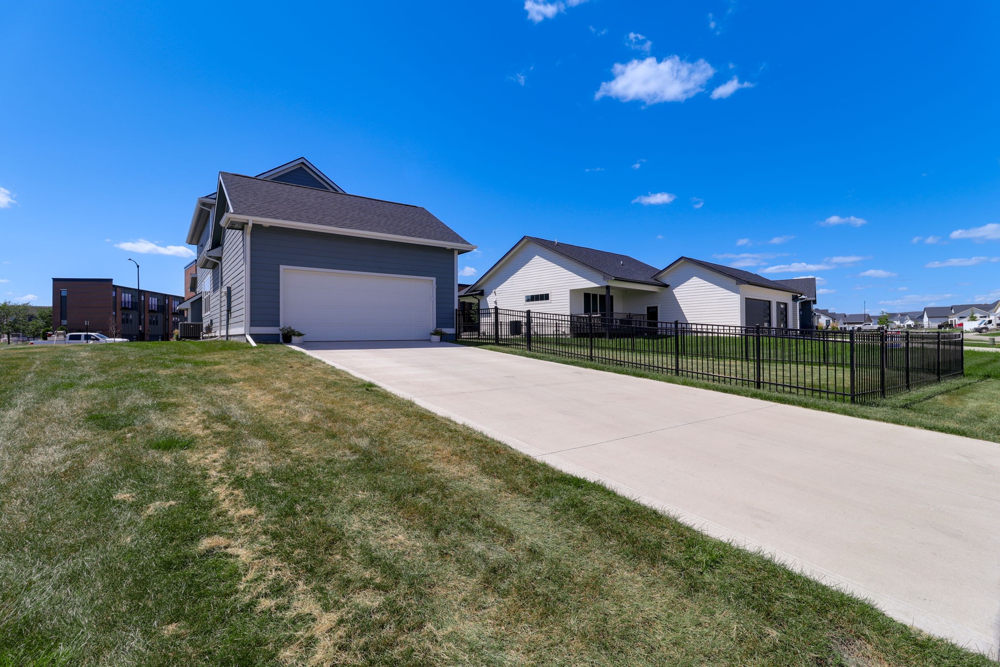 1811 SW Westview Drive