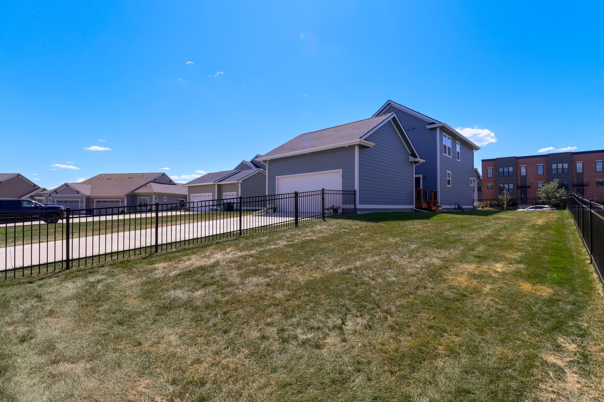 1811 SW Westview Drive