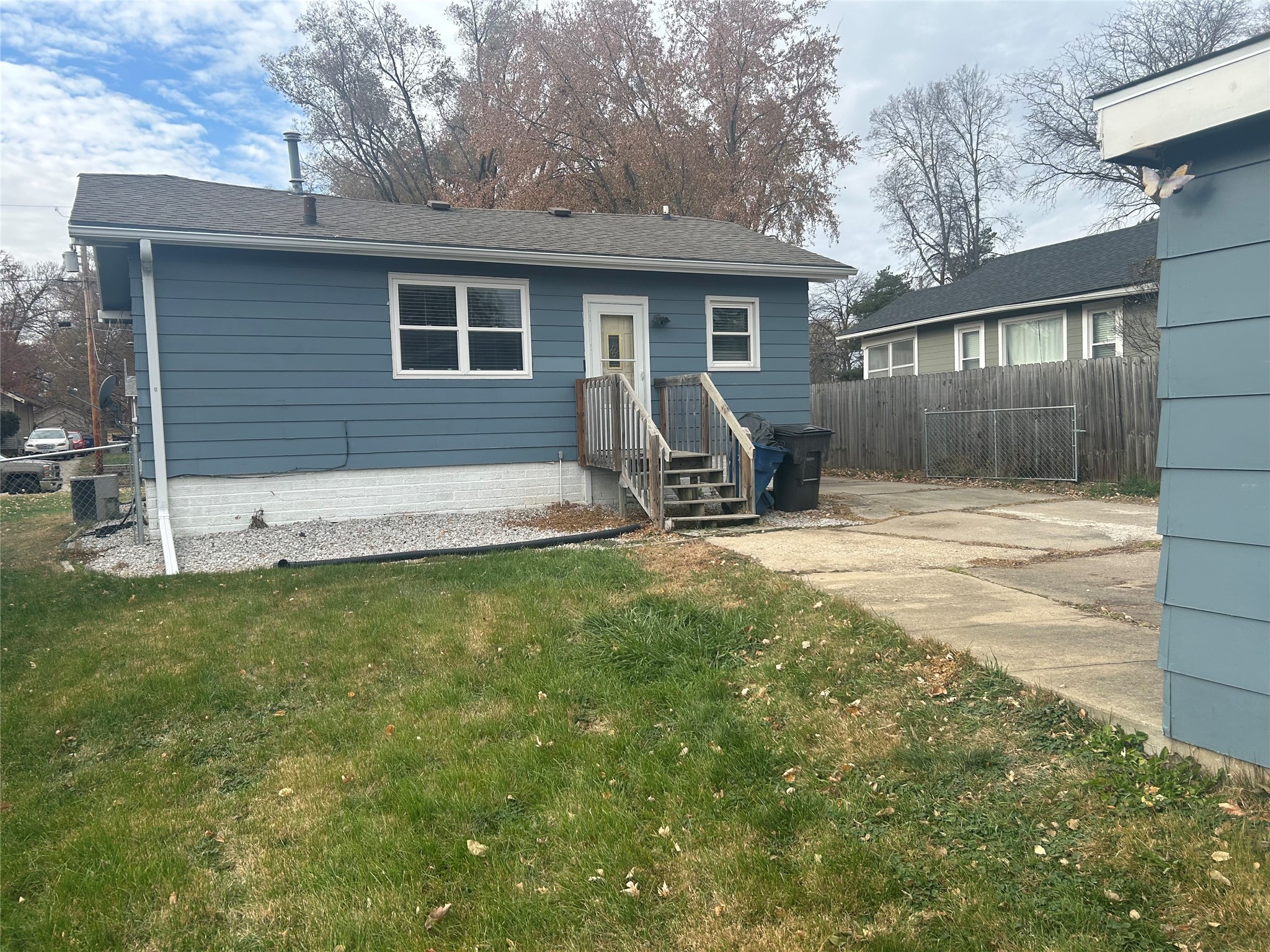 2201 37th Street