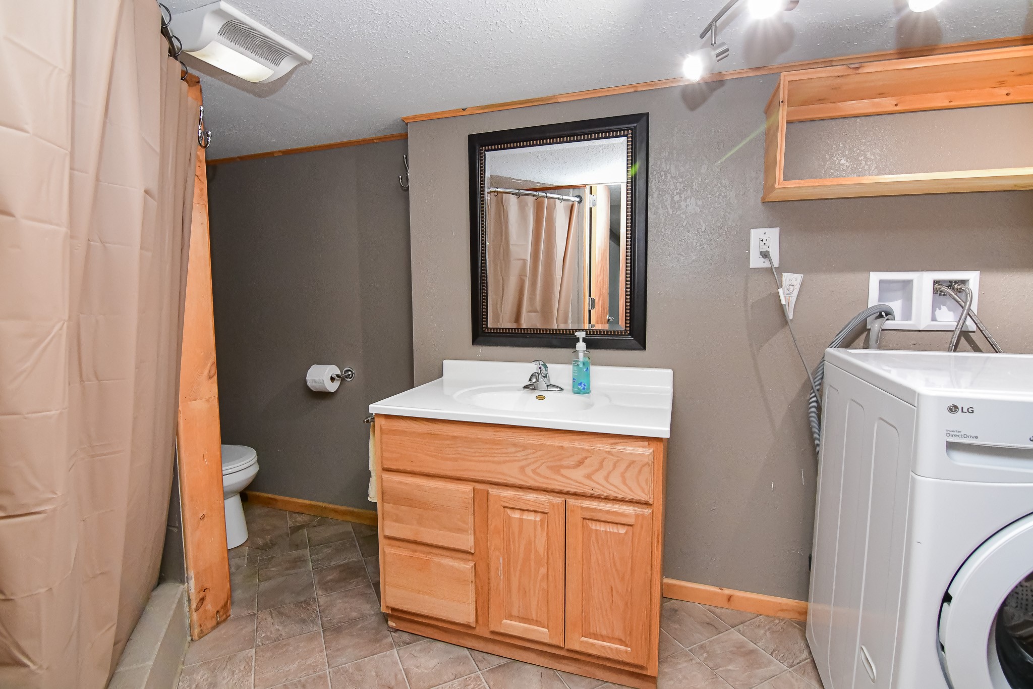 404 5th Street SW
