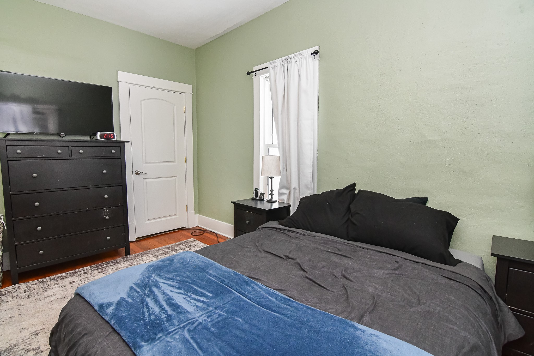 404 5th Street SW