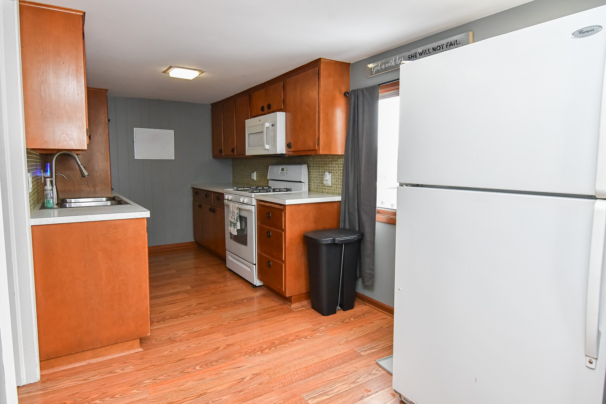 404 5th Street SW