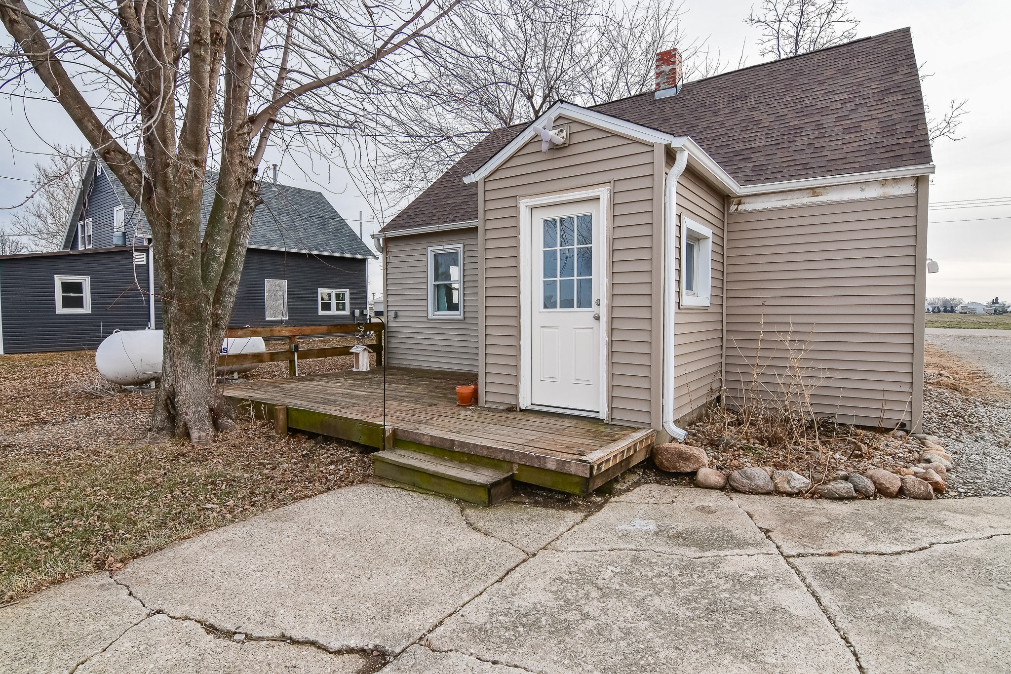 6352 N 95th Avenue W