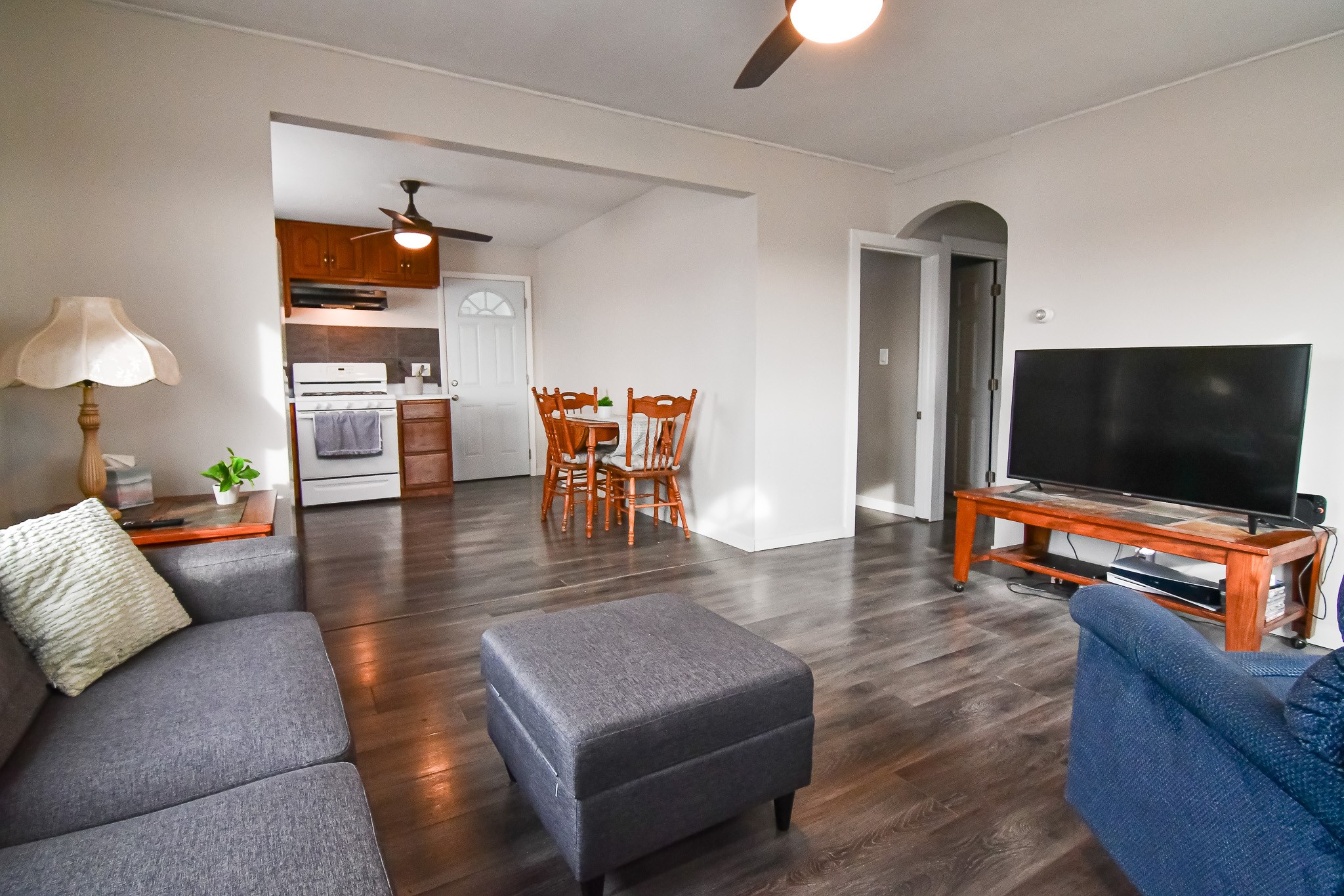 6352 N 95th Avenue W