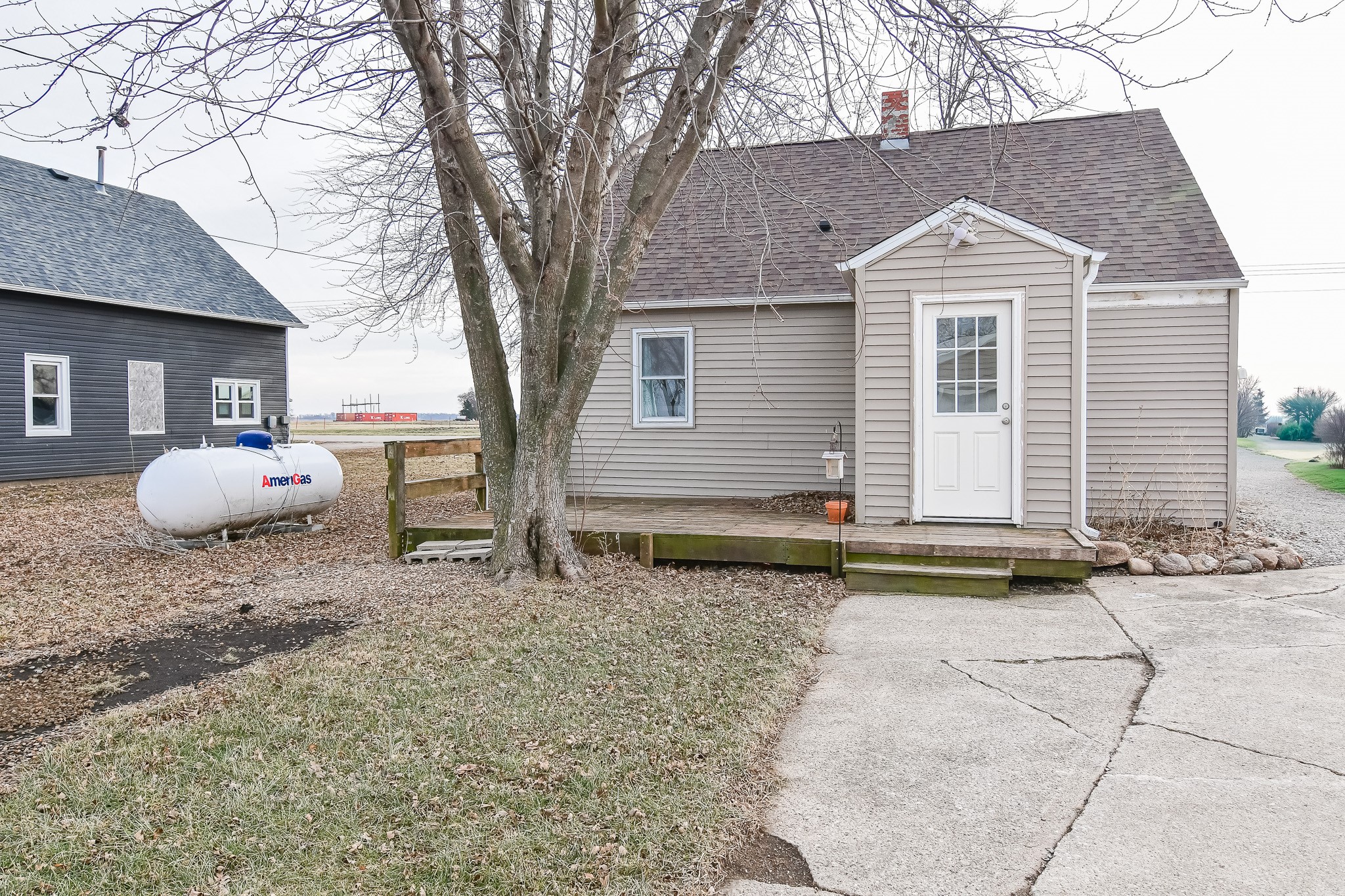 6352 N 95th Avenue W