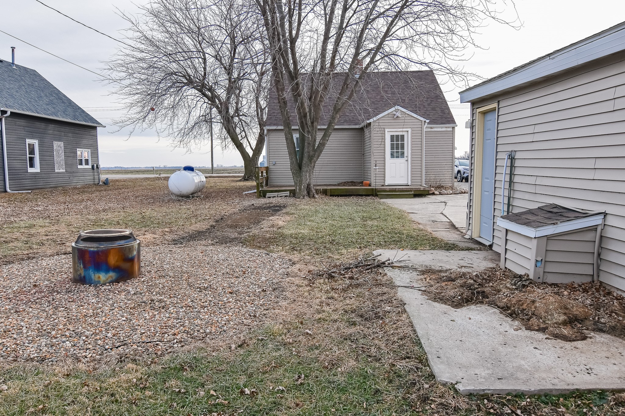 6352 N 95th Avenue W