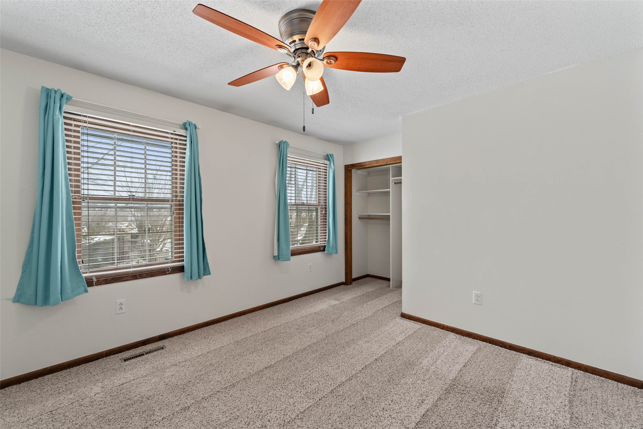 2205 Vermillion Lane