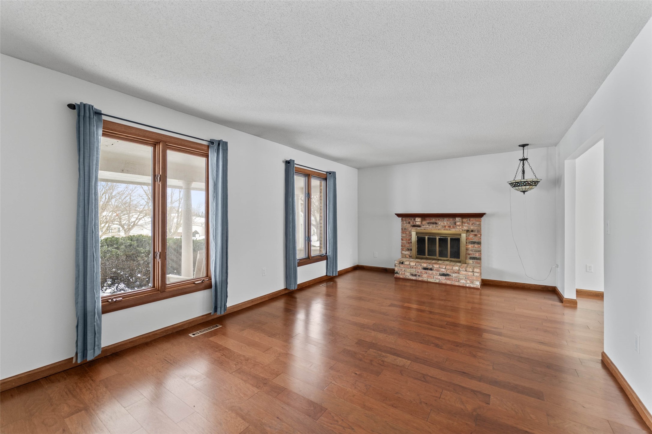 2205 Vermillion Lane