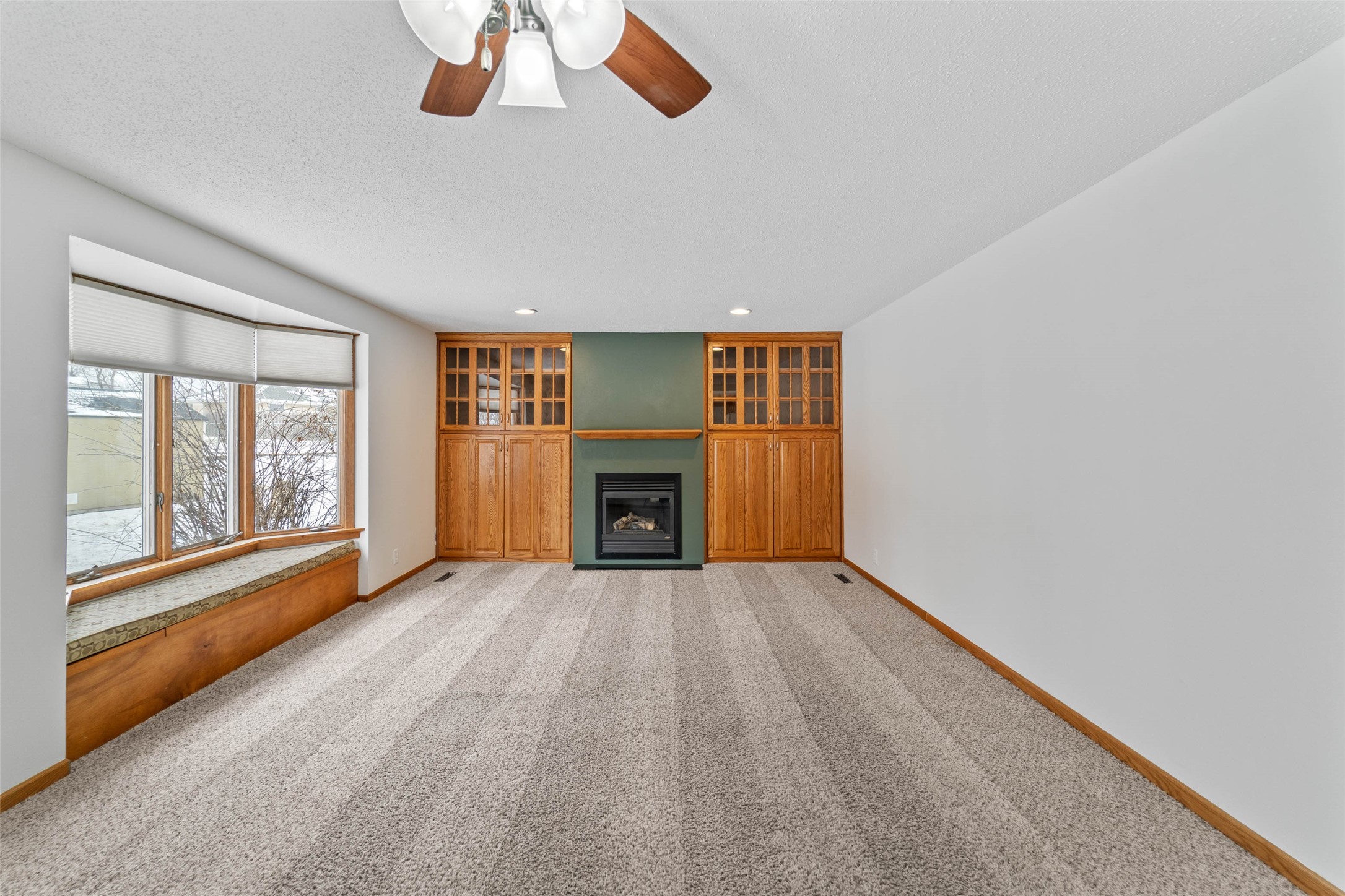 2205 Vermillion Lane