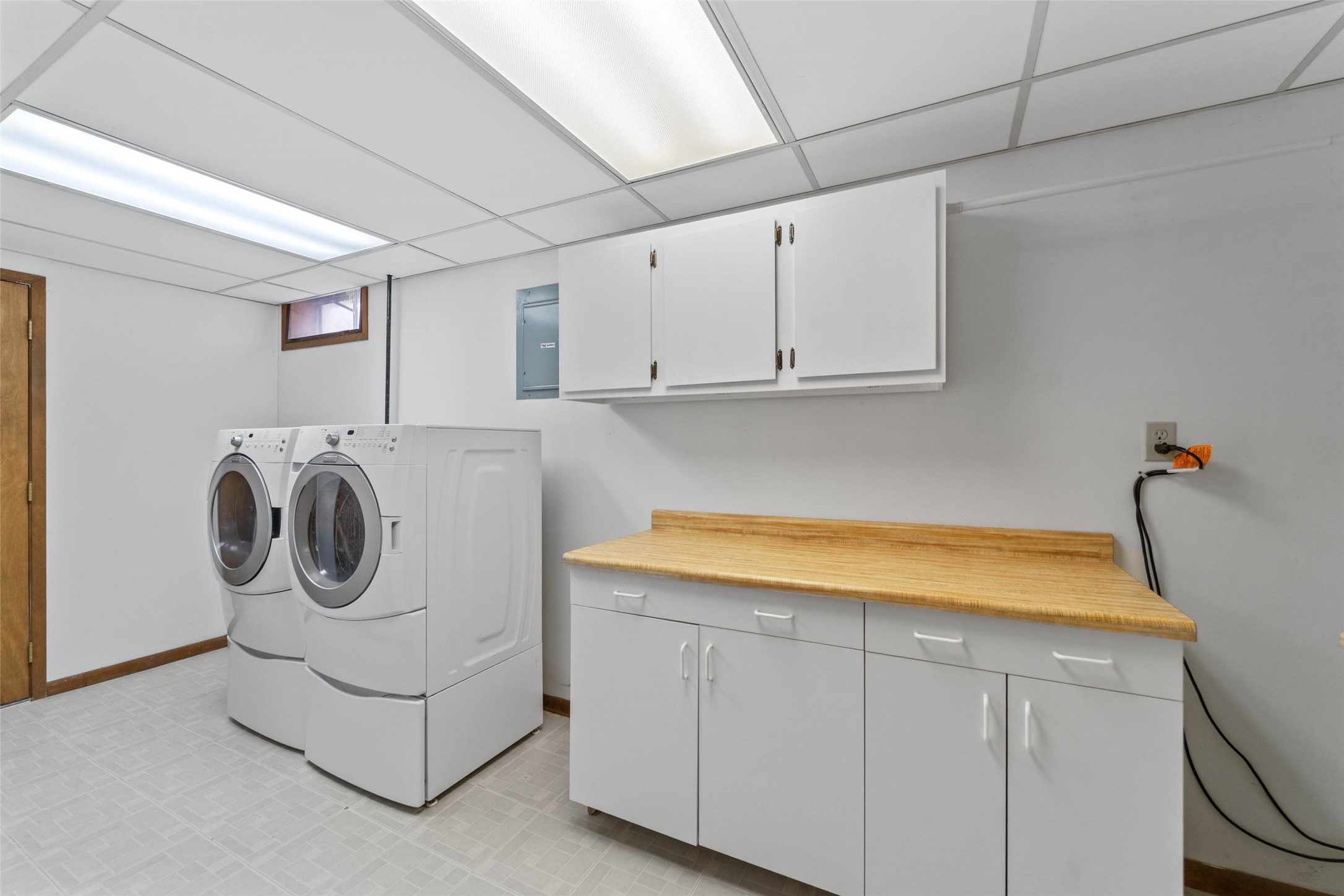 2205 Vermillion Lane