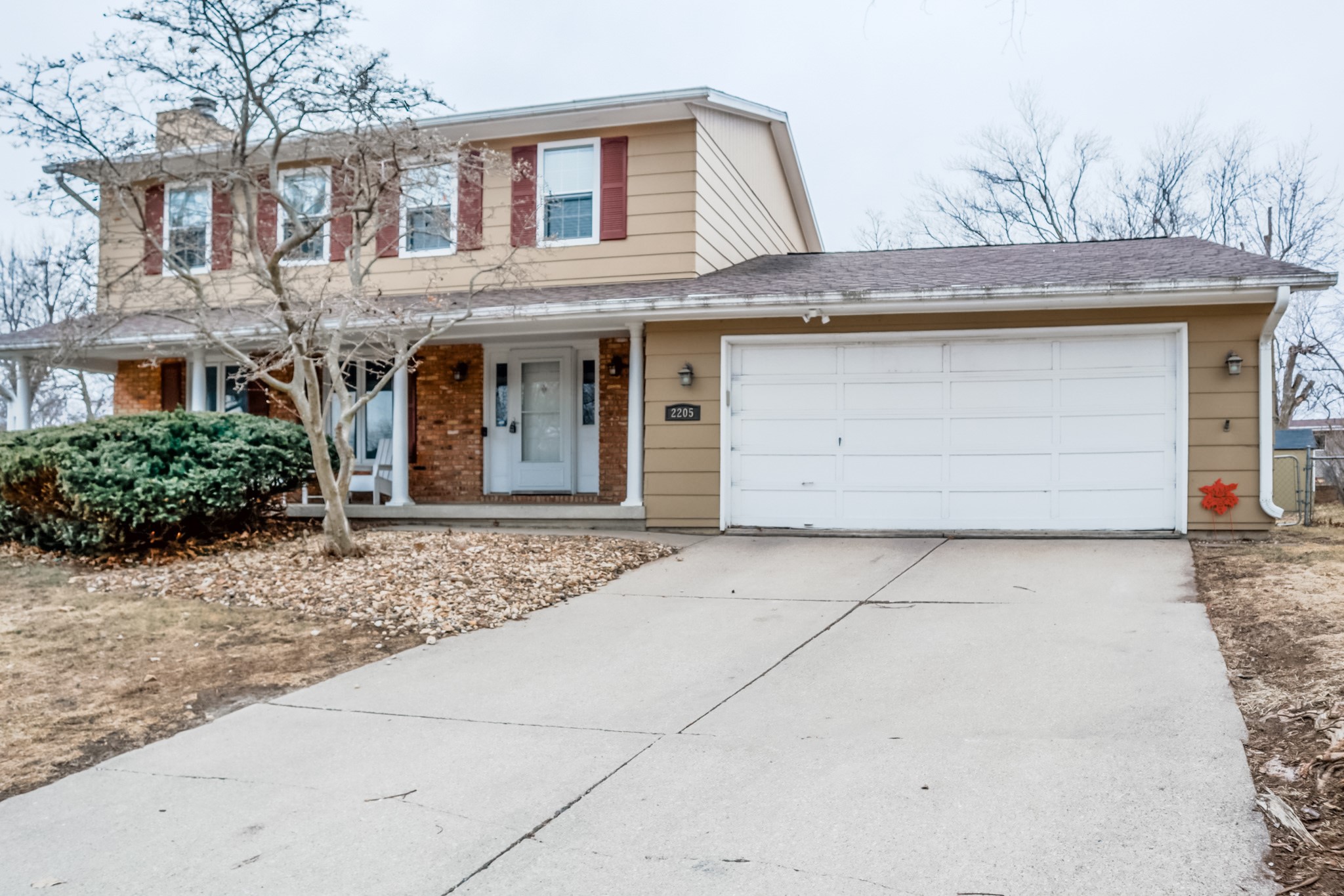 2205 Vermillion Lane