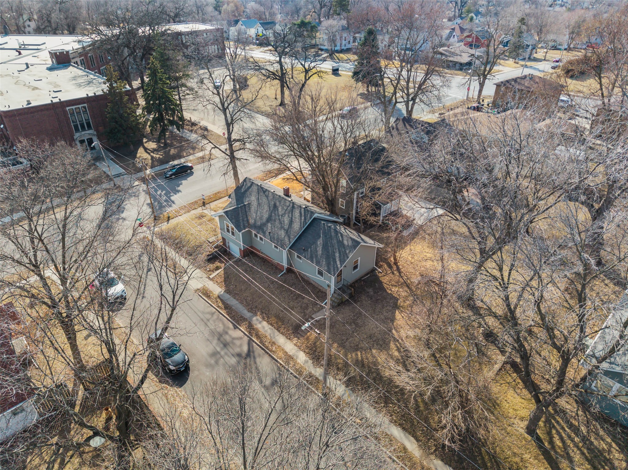 3001 Center Street