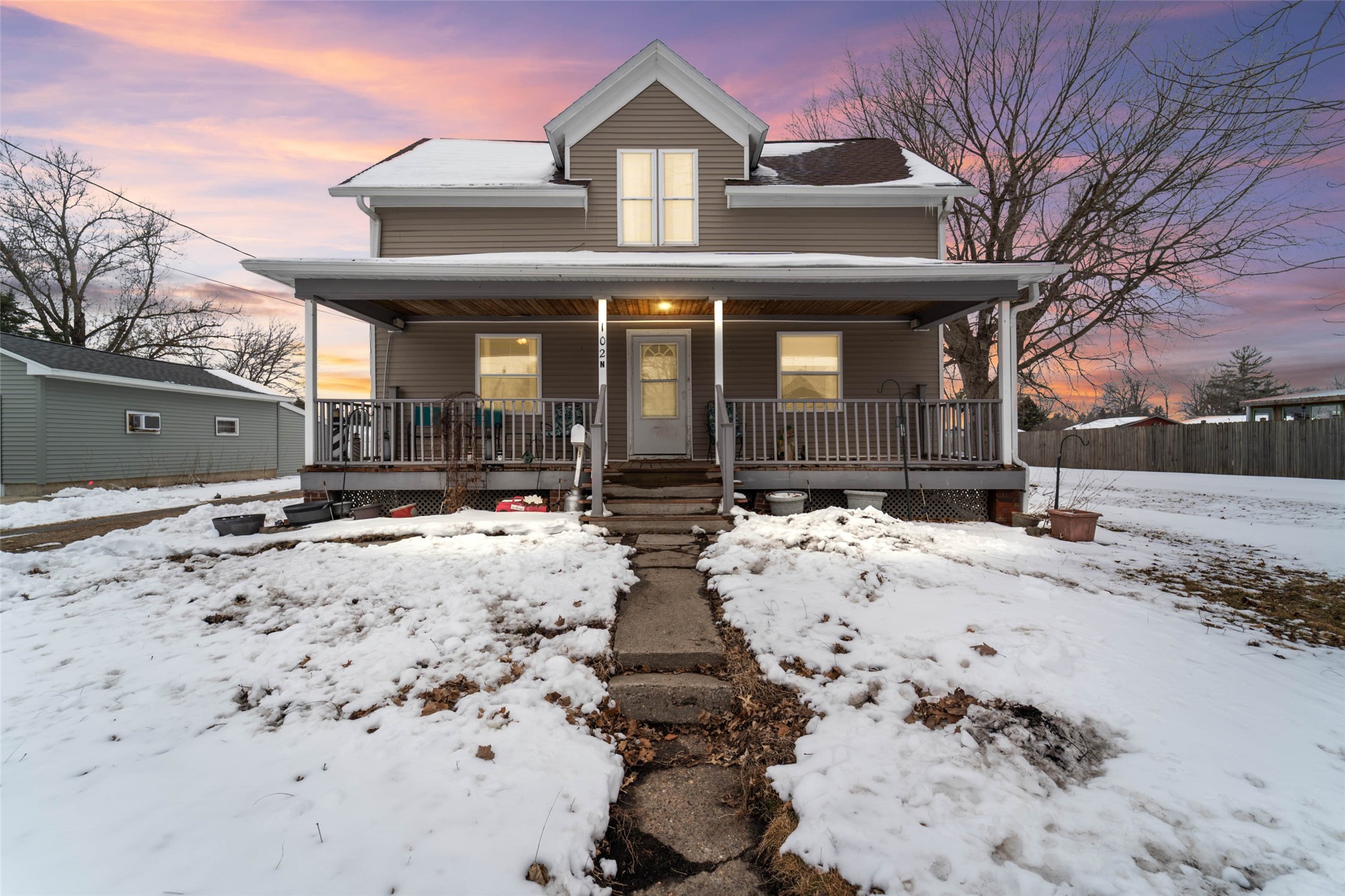 102 N West Avenue