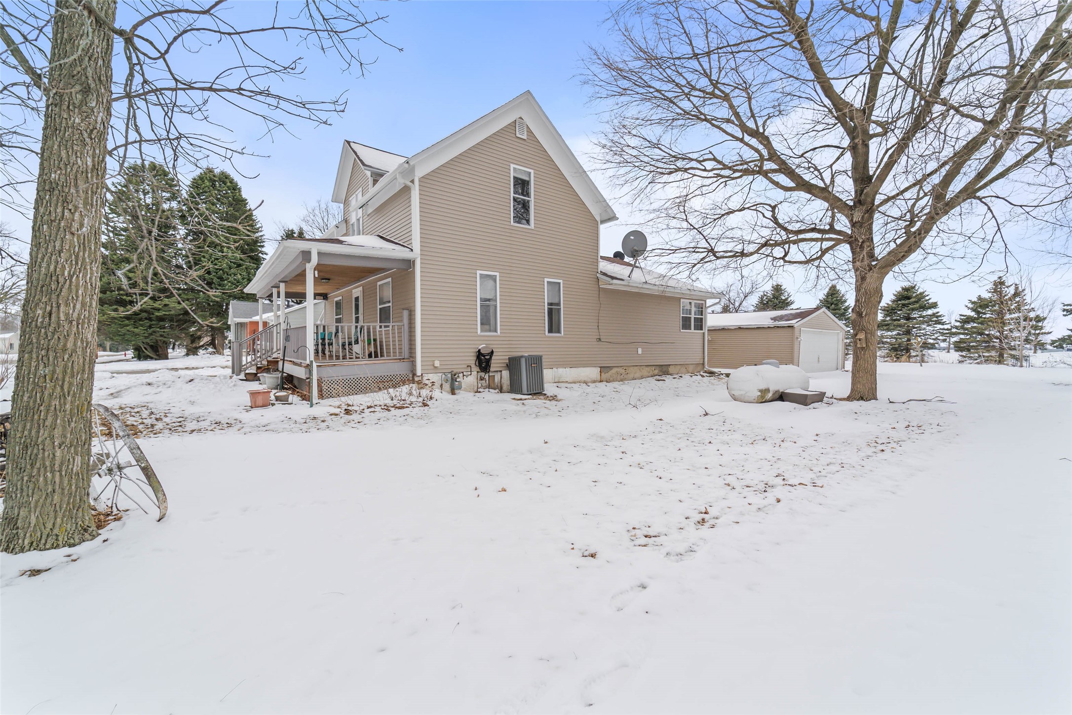 102 N West Avenue