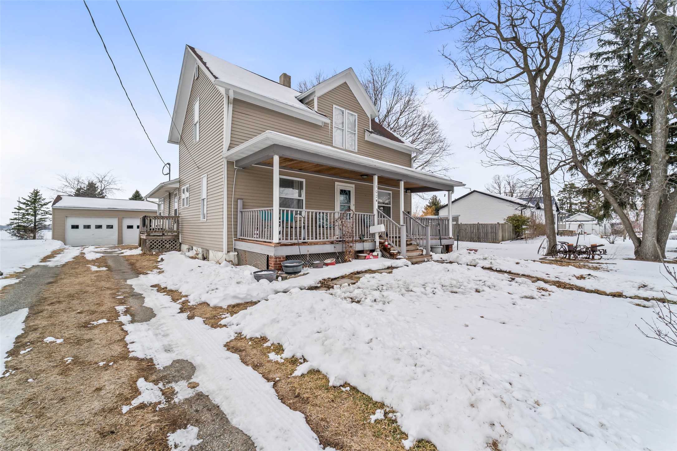 102 N West Avenue