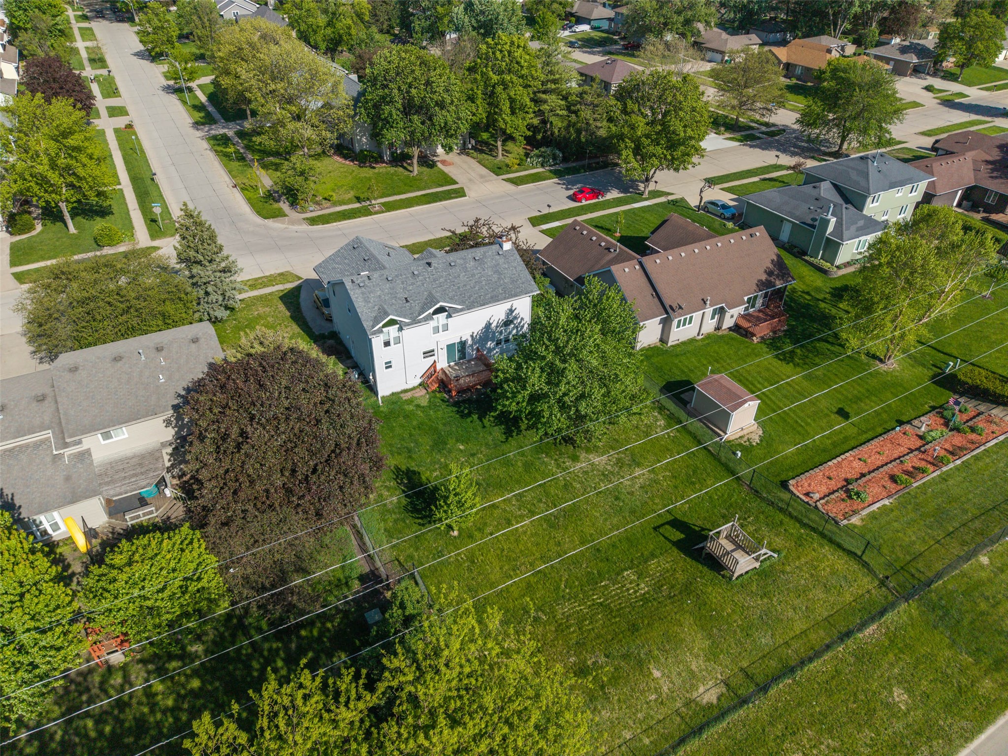 934 NW Maple Street