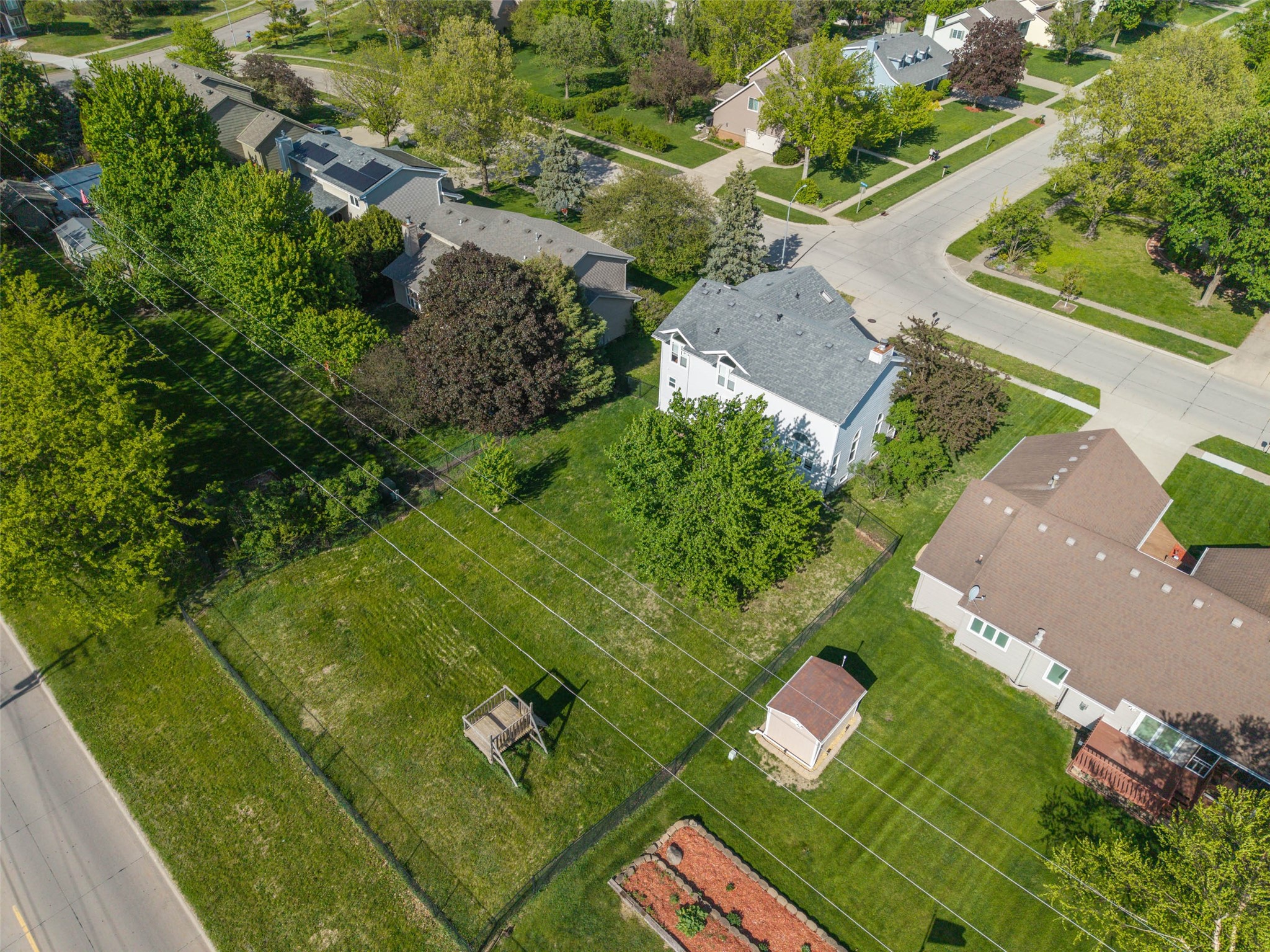 934 NW Maple Street