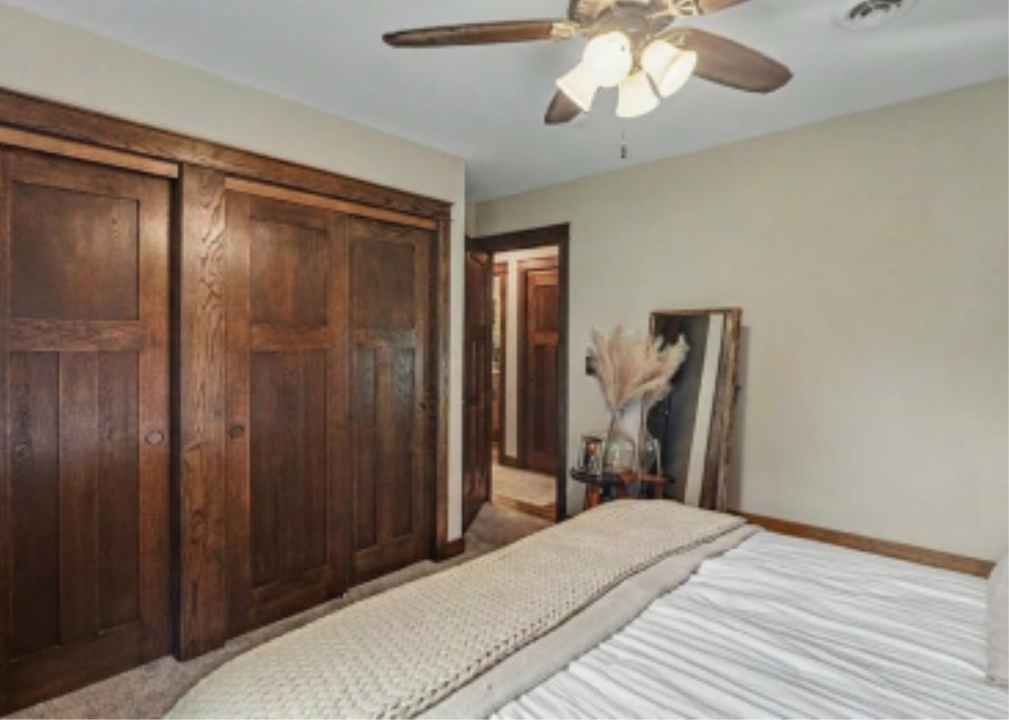 307 S Center Street