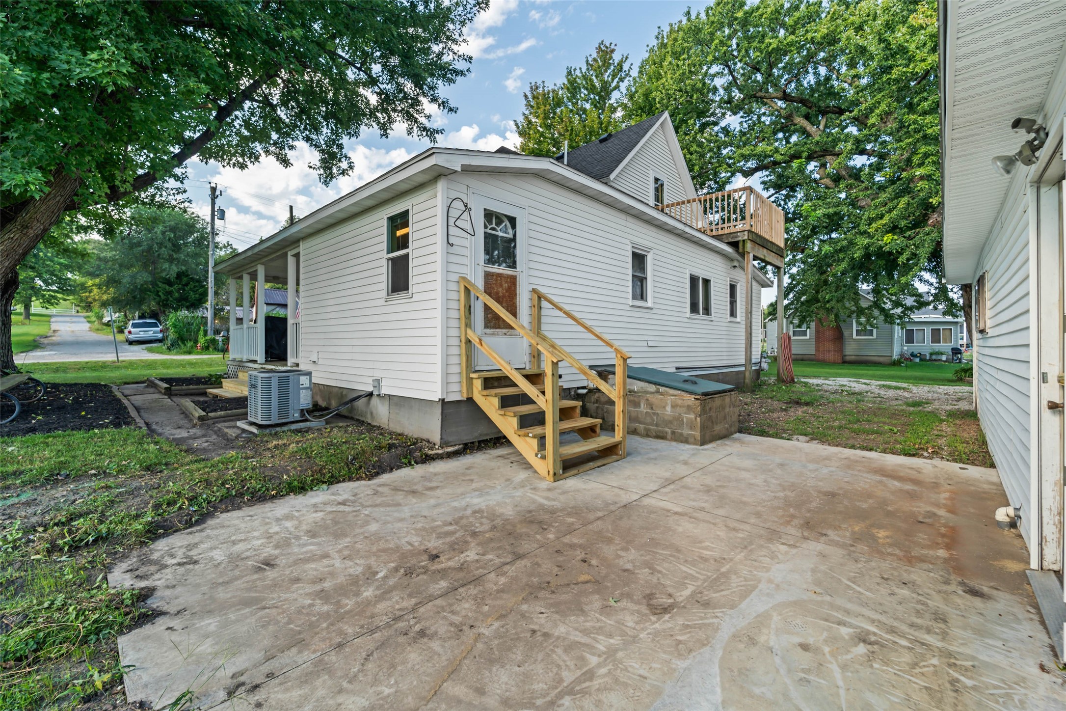 208 E Main Street