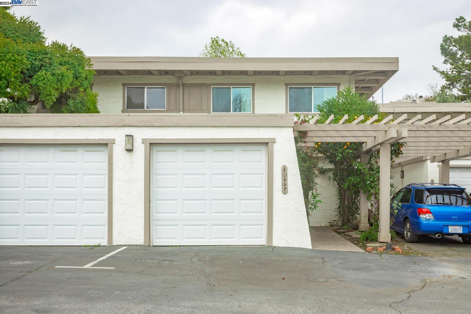 10447 Mary Avenue
