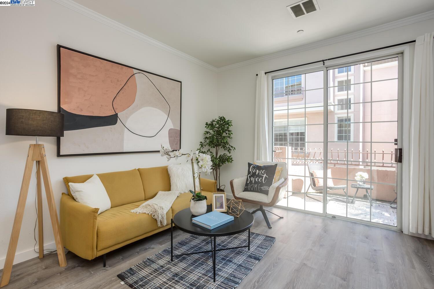 1490 Los Buellis Way