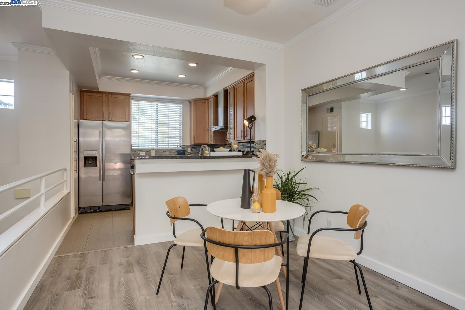 1490 Los Buellis Way