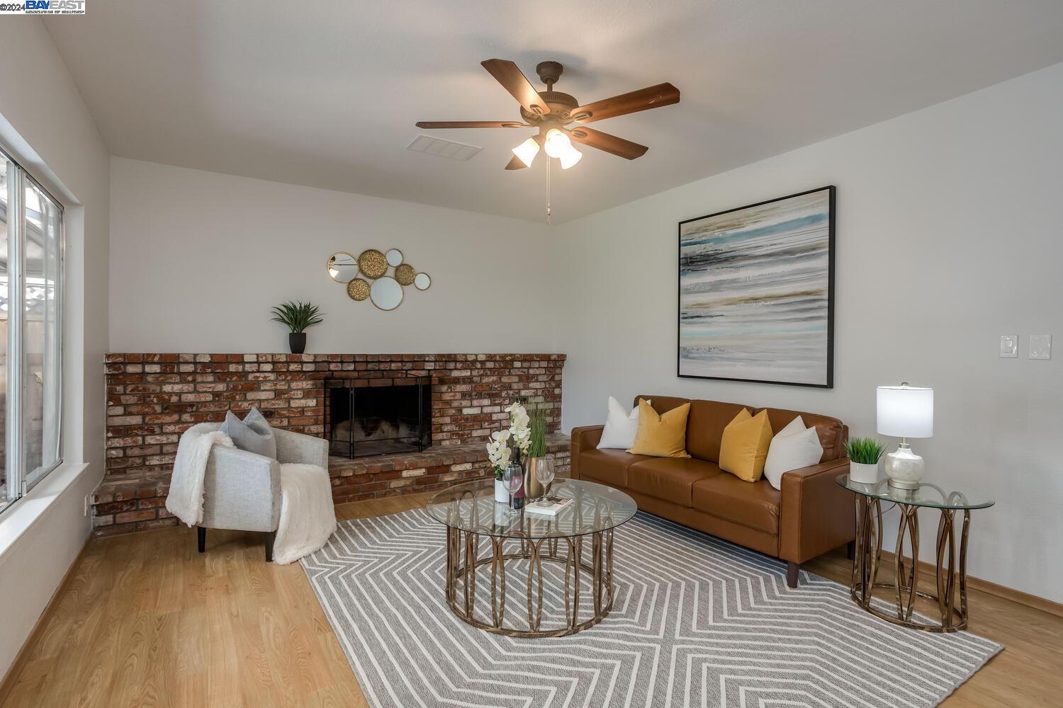 4606 Stratford Ave