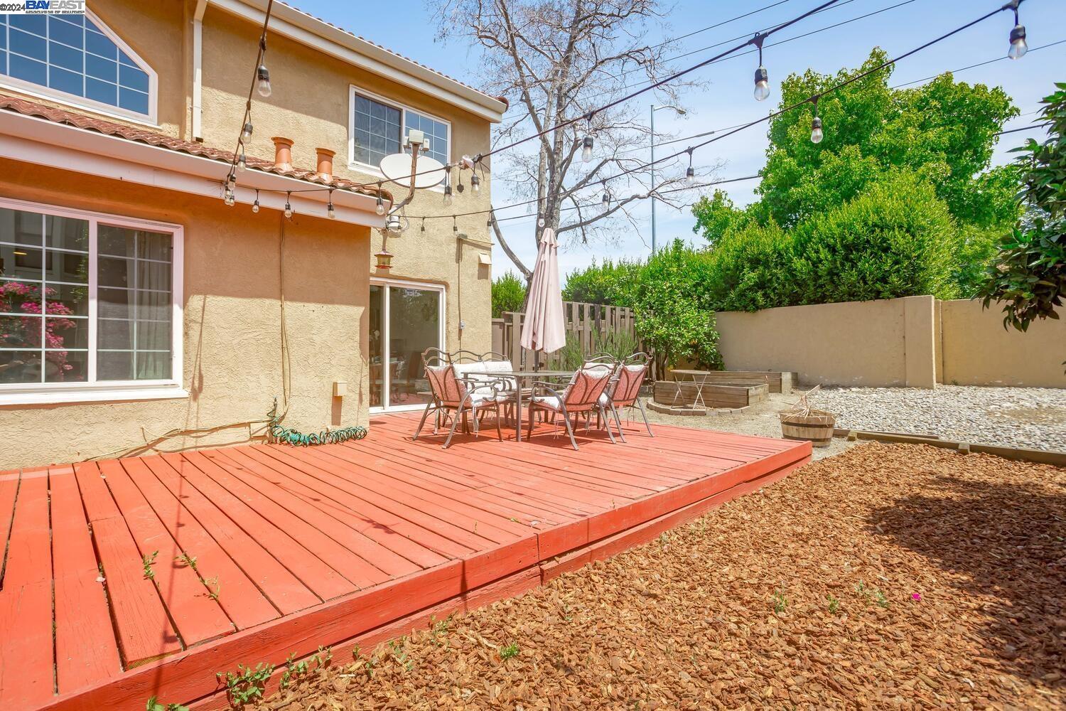 12 Blue Coral Terrace