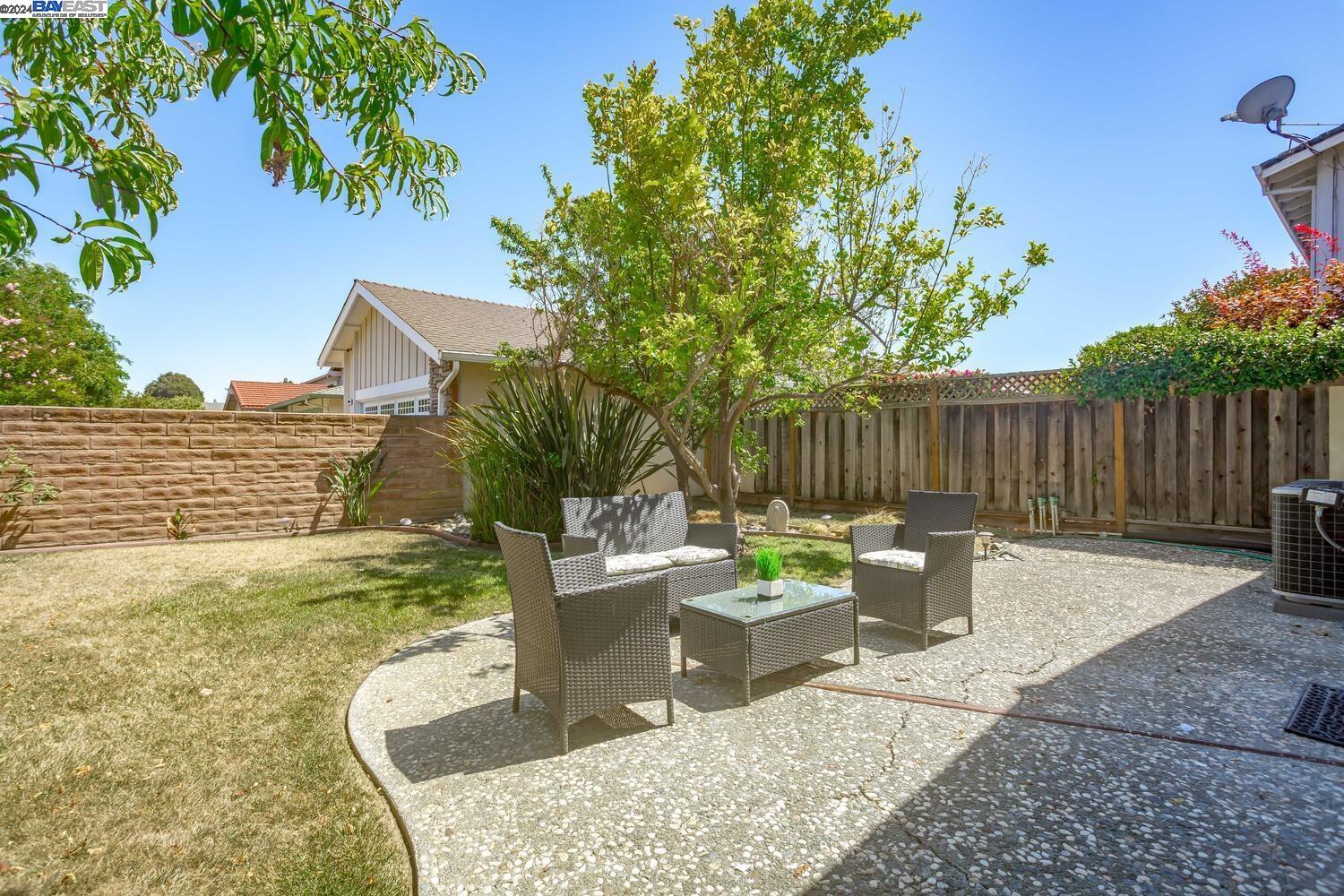 5100 Ipswich Ct