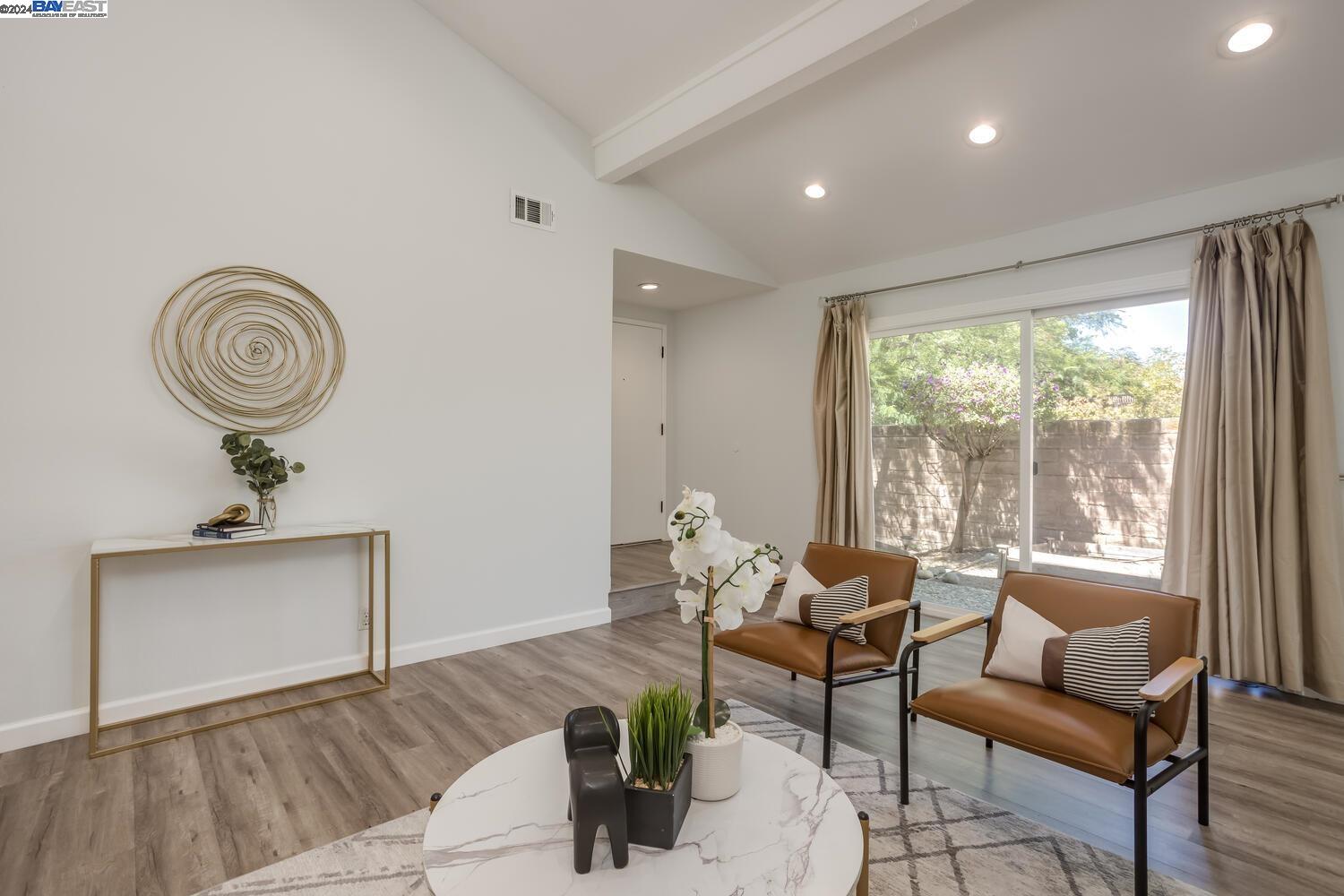 5100 Ipswich Ct
