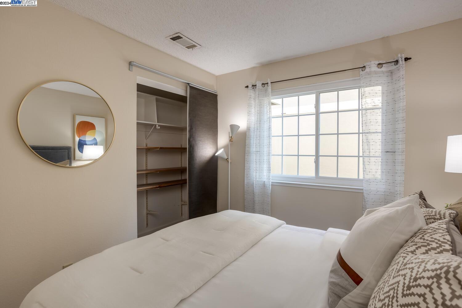 34512 Willbridge Ter