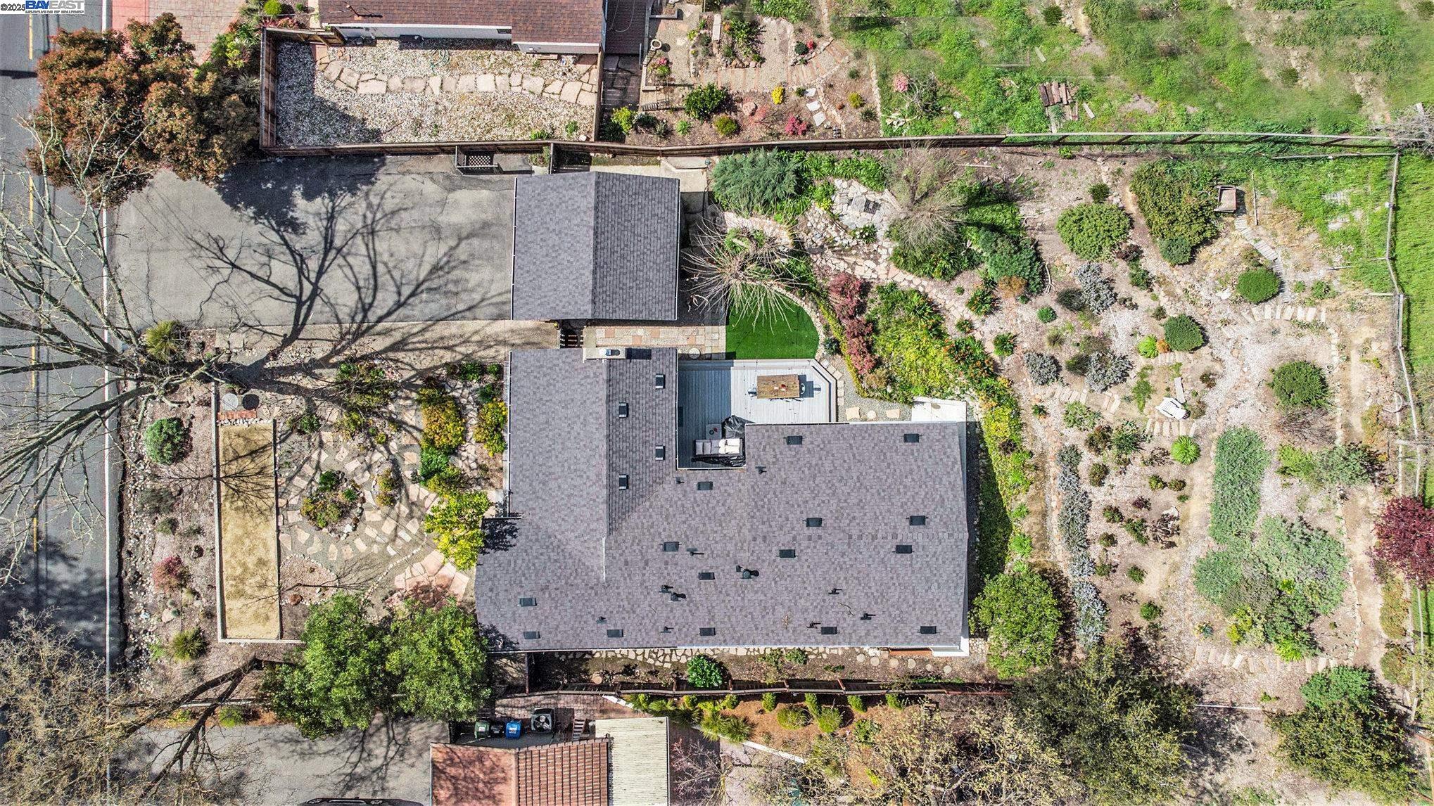 1592 SPRINGBROOK RD