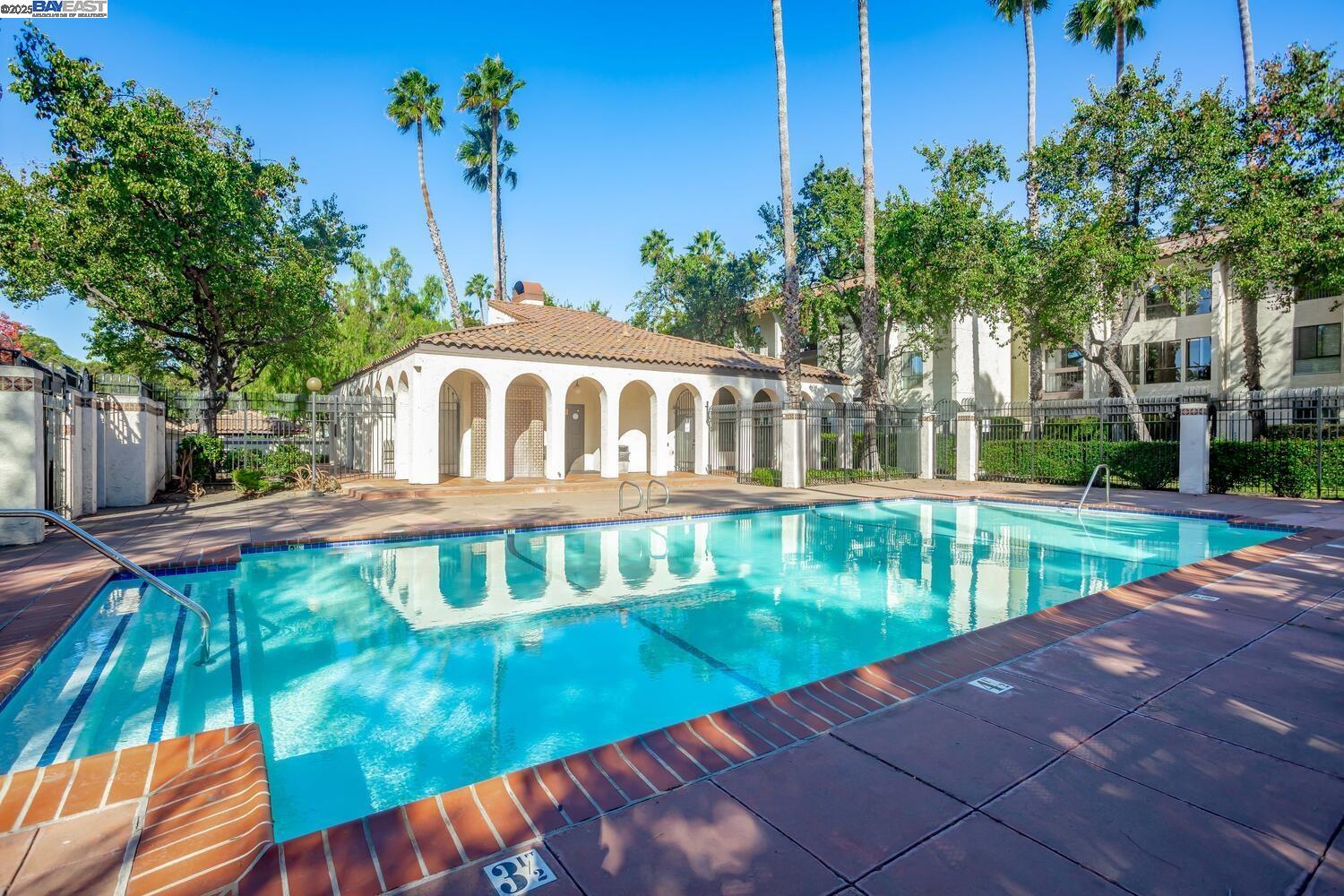 39887 Cedar Blvd # 253