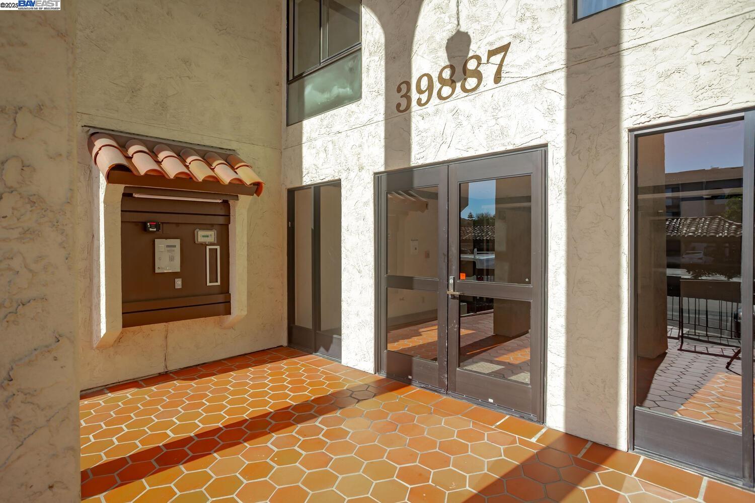 39887 Cedar Blvd # 253