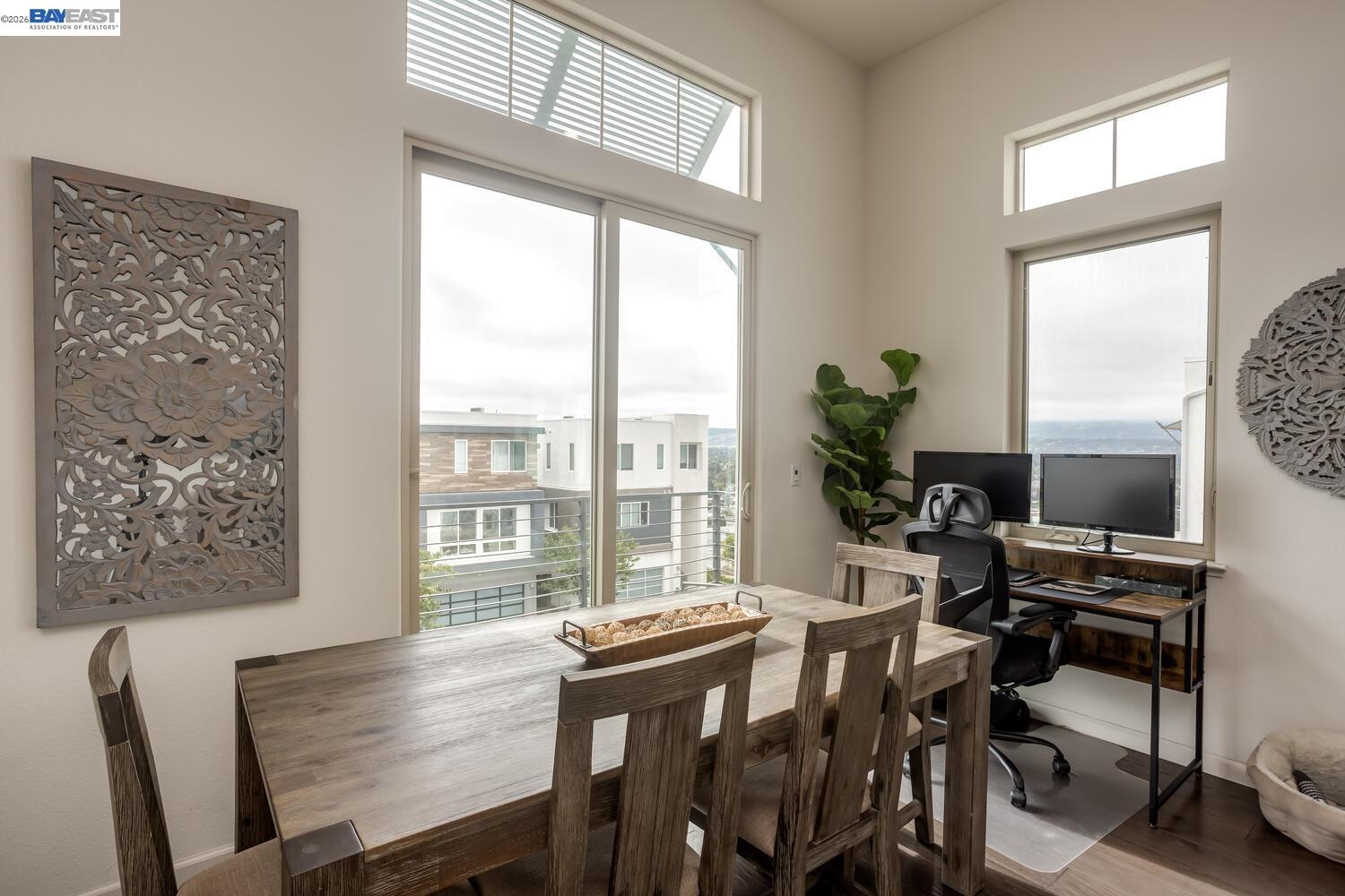 3077 Valley Of Hearts Del Pl # 6