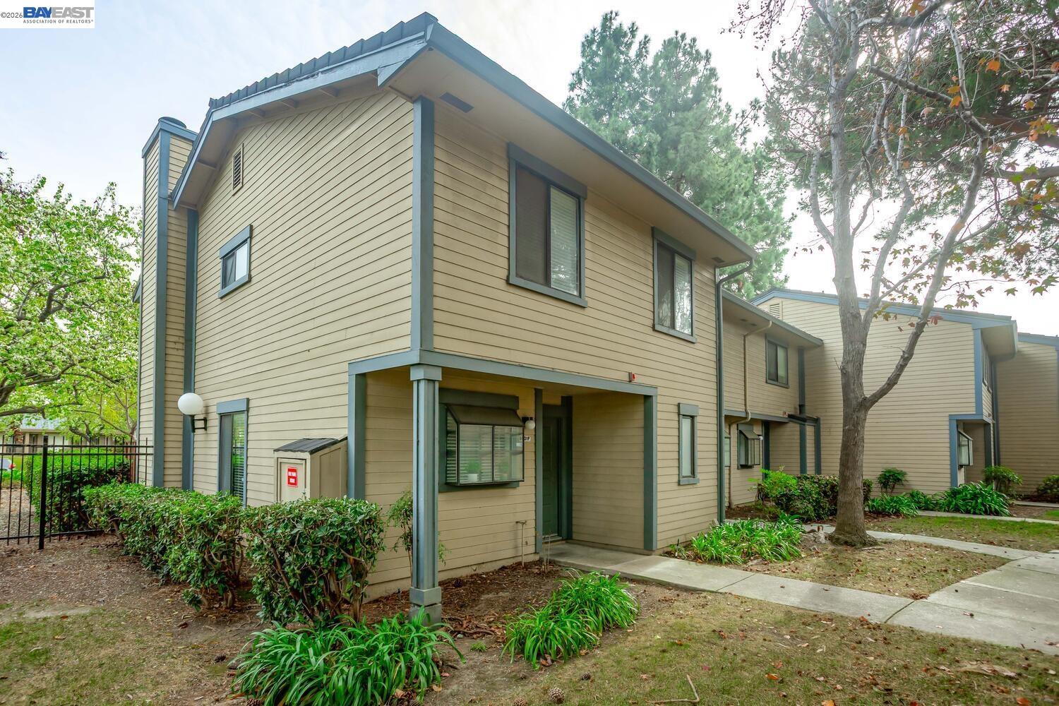 6001 Joaquin Murieta Ave # F