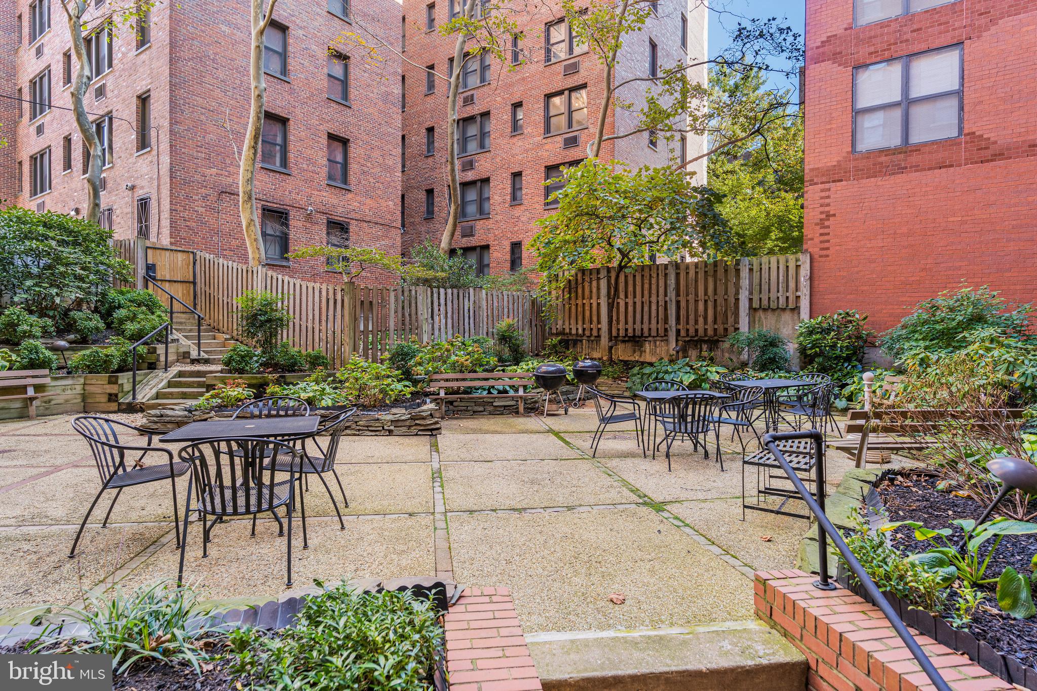 2515 K Street NW Unit: 808