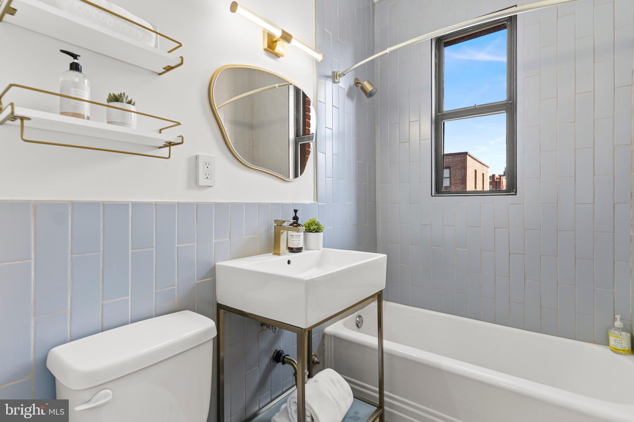 2515 K Street NW Unit: 808