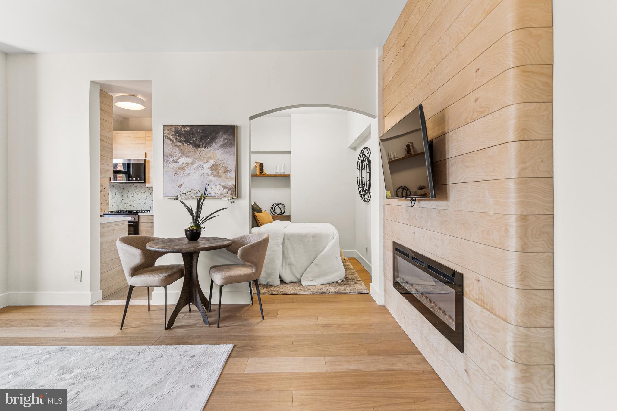 2515 K Street NW Unit: 808