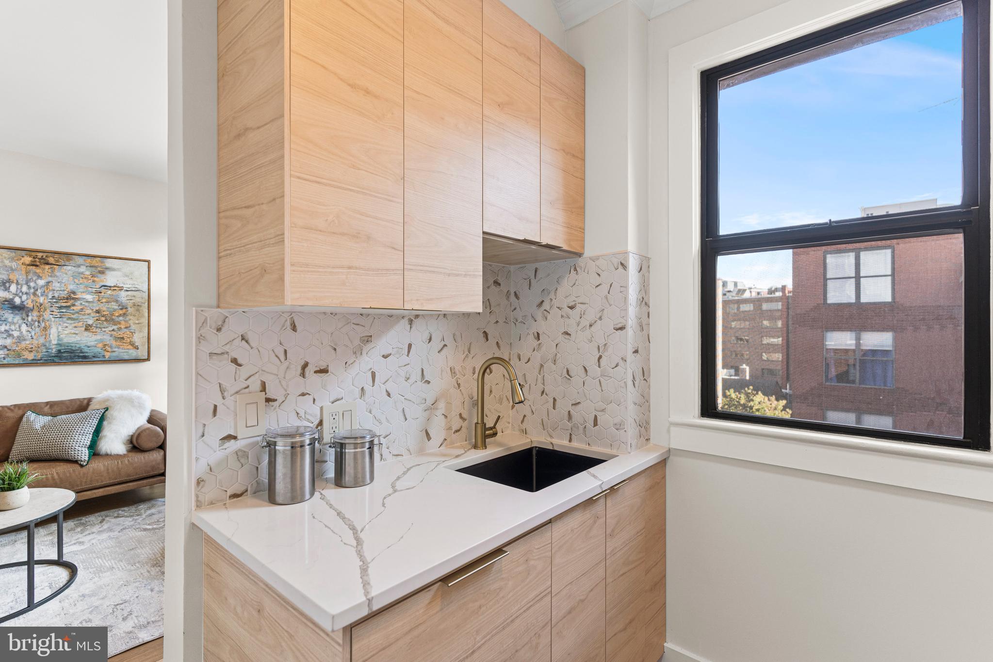 2515 K Street NW Unit: 808