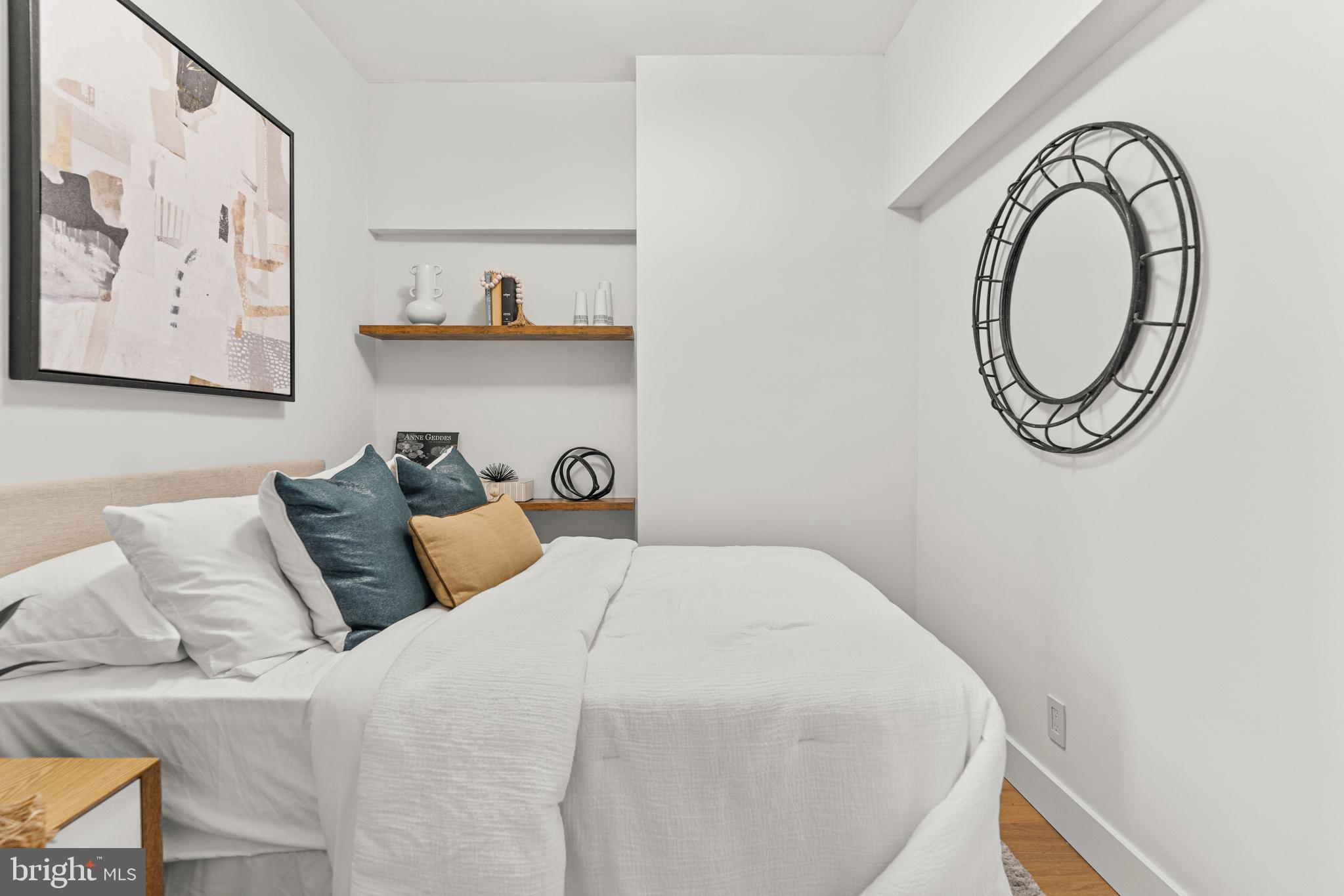 2515 K Street NW Unit: 808