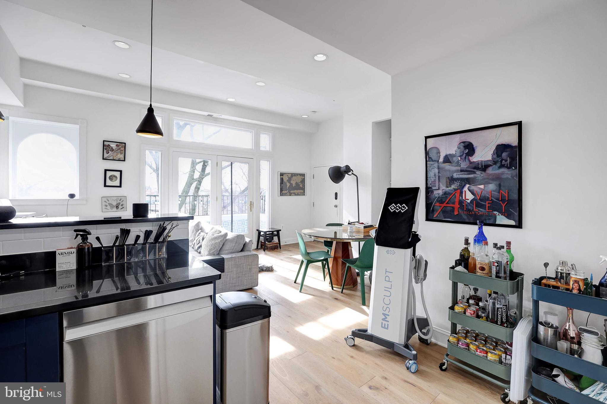 115 Rhode Island Avenue NW Unit: 4
