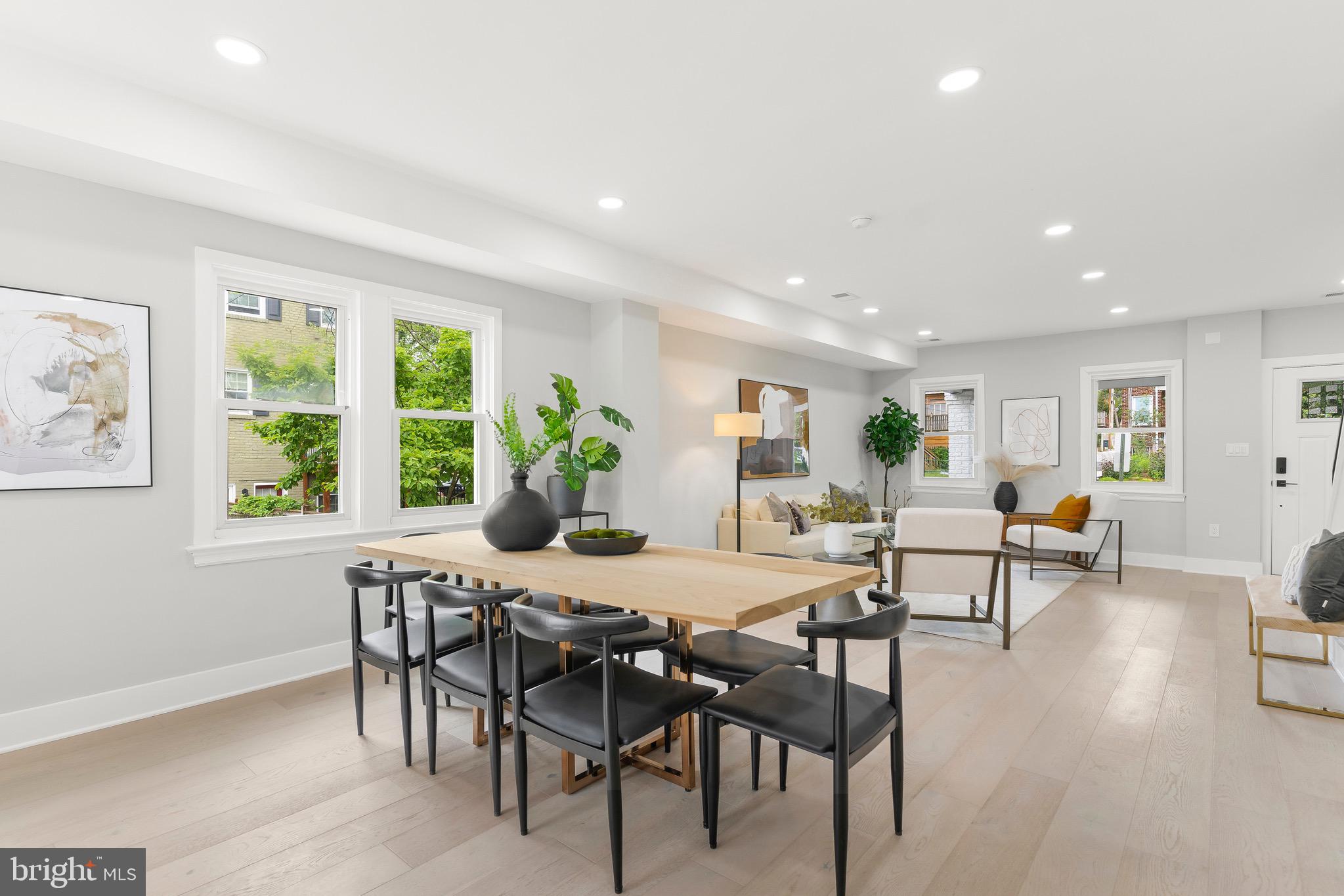 311 Farragut Street NW